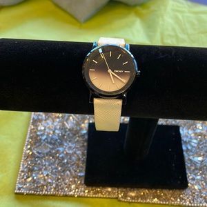 DKNY NY2185 Stainless Steel Women’s Watch – White Calfskin Leather Band